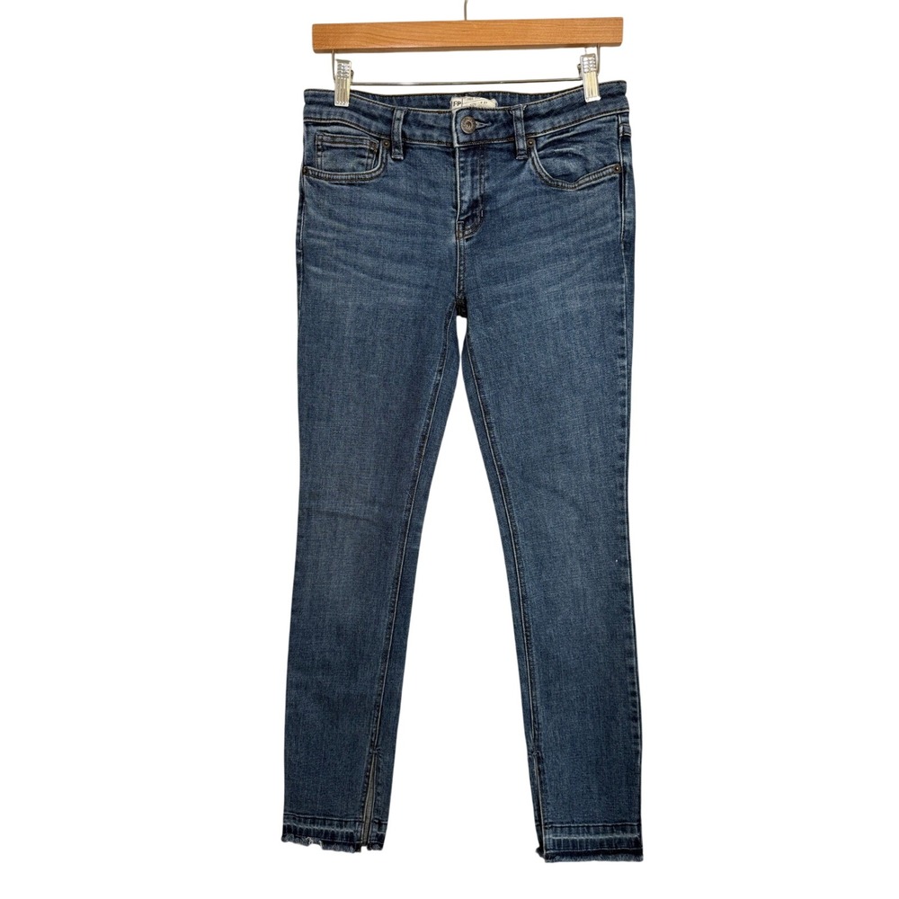 Free‎ People Women's Size 27 Distressed Hem Skinny Jeans Blue Denim Ankle Slit
